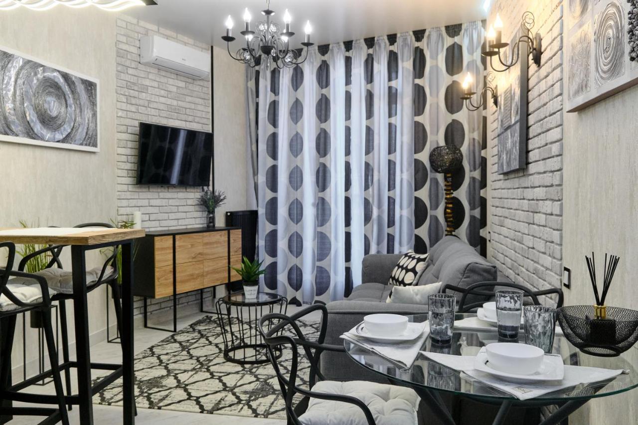 Luxury Apartments Sea View Julymia Οδησσός Εξωτερικό φωτογραφία