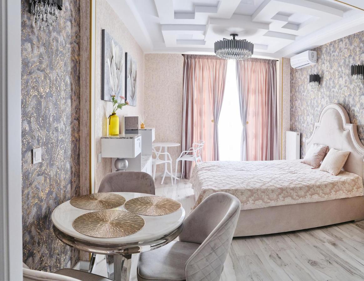 Luxury Apartments Sea View Julymia Οδησσός Εξωτερικό φωτογραφία